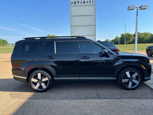 Used 2024 Hyundai Santa Fe Limited AWD/4WD image 5