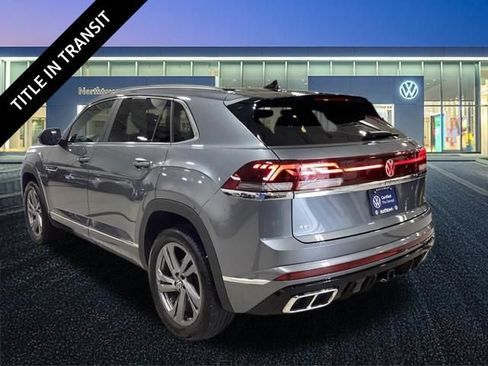 Used 2024 Volkswagen Atlas Cross Sport SEL R-Line AWD/4WD image 3