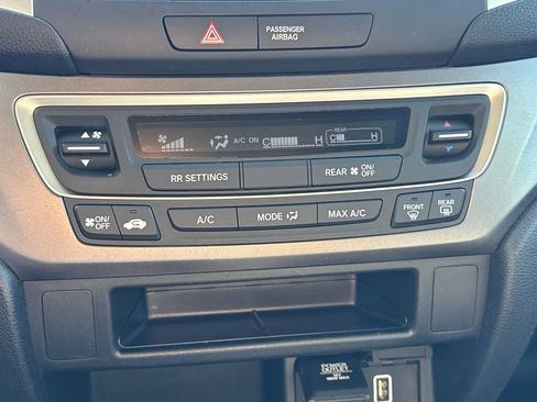 Used 2019 Honda Pilot LX image 22