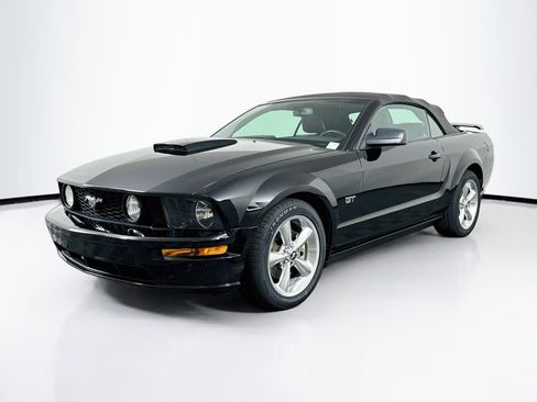 Used 2007 Ford Mustang GT Premium RWD image 3