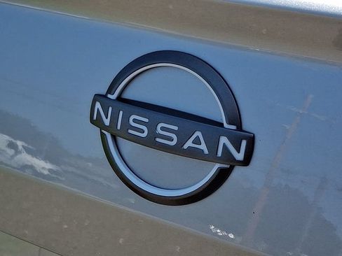 Used 2024 Nissan Altima 2.5 SV w/ SV Premium Package FWD image 30