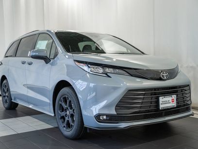 New 2026 Toyota Sienna XLE Woodland Edition