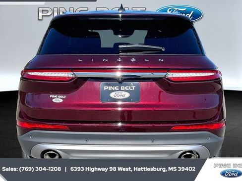Used 2021 Lincoln Corsair FWD w/ Premium Package image 4