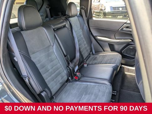Used 2025 Mitsubishi Outlander SE AWD/4WD image 26