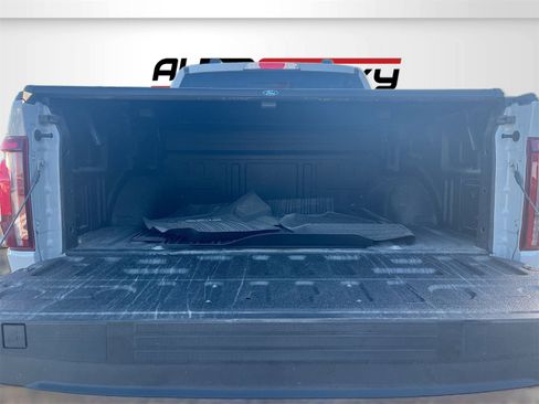 Used 2024 Ford F150 Lariat w/ FX4 Off-Road Package image 27