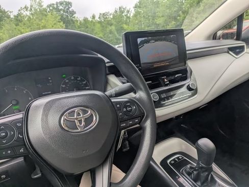 Certified 2024 Toyota Corolla LE FWD image 32