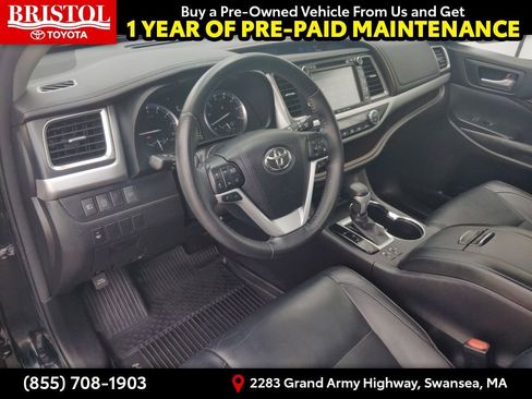 Used 2018 Toyota Highlander XLE AWD/4WD image 13