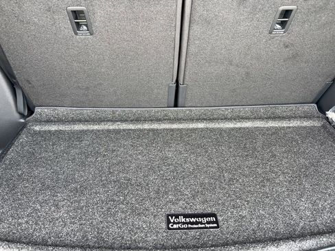 New 2026 Volkswagen Atlas SE image 28