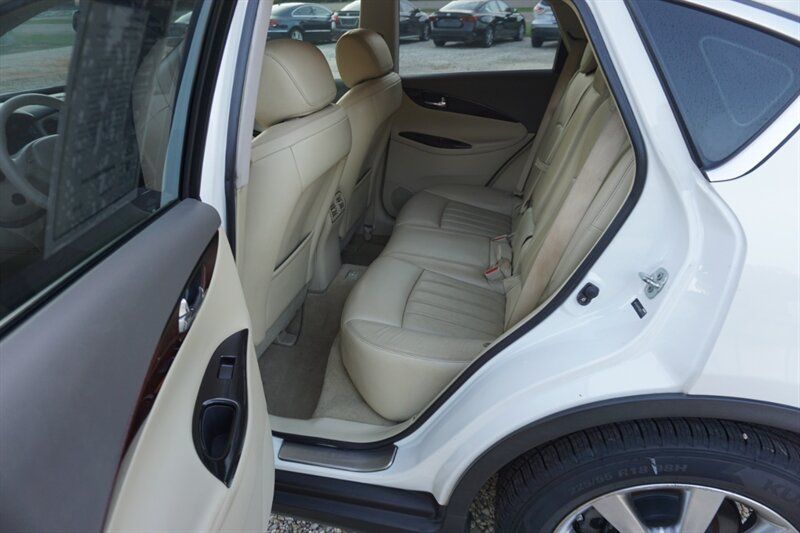 Used 2011 INFINITI EX35 Journey w/ Premium Pkg AWD/4WD image 25