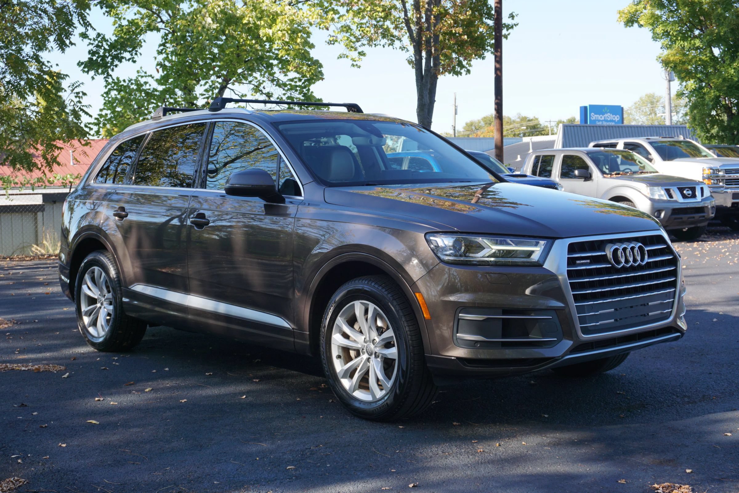 Used 2017 Audi Q7 3.0T Premium Plus w/ Premium Plus Package AWD/4WD image 3