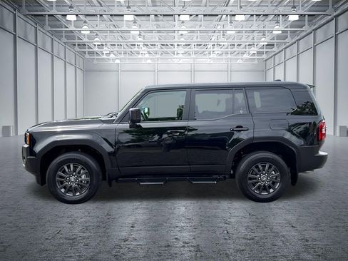 Used 2025 Toyota Land Cruiser 1958 image 4