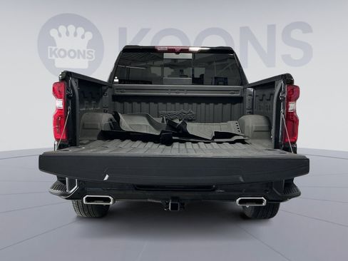 Used 2023 Chevrolet Silverado 1500 High Country image 32
