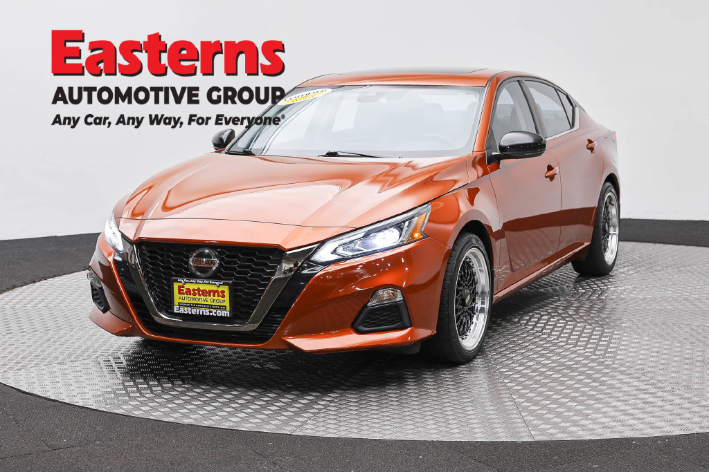 Used 2021 Nissan Altima 2.0 SR FWD image 1