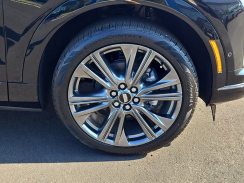 New 2026 Cadillac Optiq Sport 2 RWD image 11