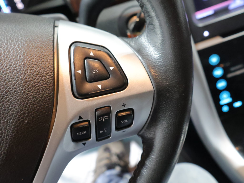 Used 2013 Ford Edge Limited AWD/4WD image 34