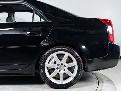 Used 2005 Cadillac CTS V RWD image 12