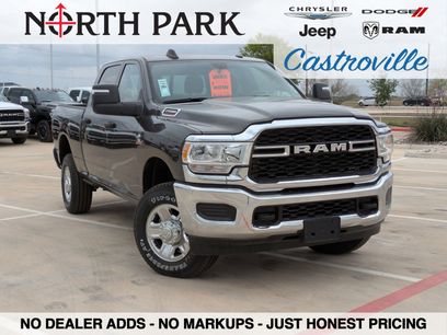 New 2024 RAM 2500 Tradesman w/ Chrome Appearance Group