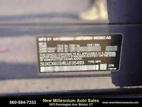 Used 2020 BMW X7 M50i w/ Executive Package image 36