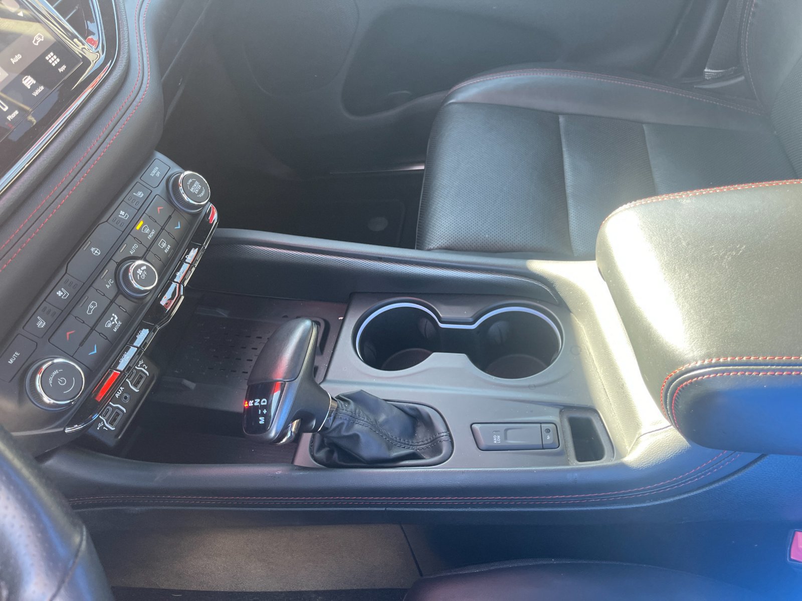 Used 2025 Dodge Durango R/T AWD/4WD image 23