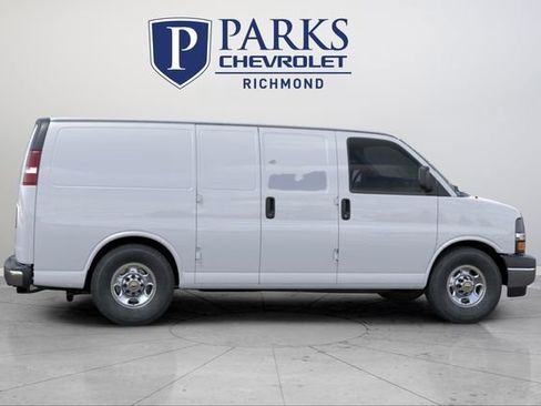 New 2025 Chevrolet Express 2500 w/ Driver Convenience Package RWD image 8