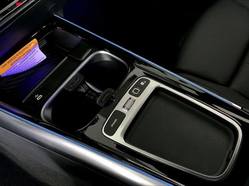 New 2025 Mercedes-Benz GLA 250 4MATIC image 11