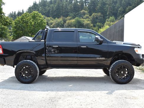 Used 2020 RAM 1500 Big Horn AWD/4WD image 6