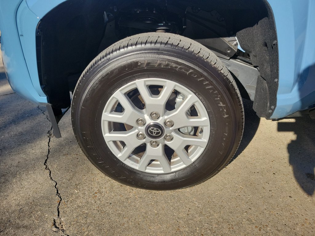 Certified 2026 Toyota Tacoma SR5 RWD image 17