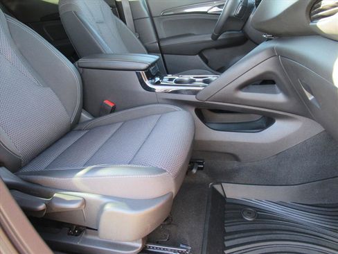 Used 2021 Buick Envision Preferred image 9