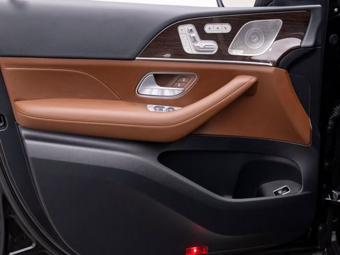 New 2026 Mercedes-Benz GLS 450 GLS 450 image 15