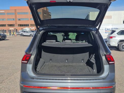 Used 2022 Volkswagen Tiguan SEL R-Line image 15