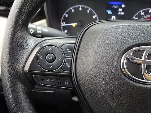 Used 2024 Toyota Corolla LE image 22