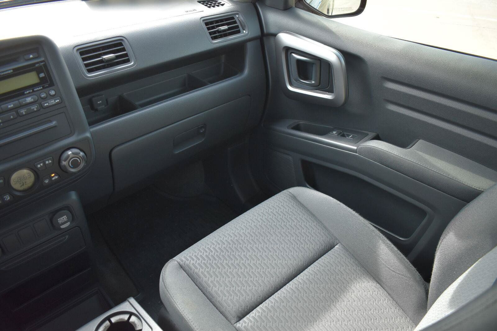 Used 2014 Honda Ridgeline RTS image 22