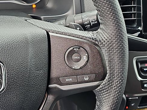 Used 2023 Honda Passport EX-L image 23