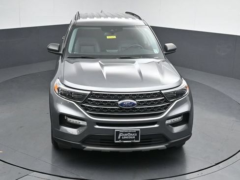 Certified 2021 Ford Explorer XLT w/ Equipment Group 202A AWD/4WD image 45