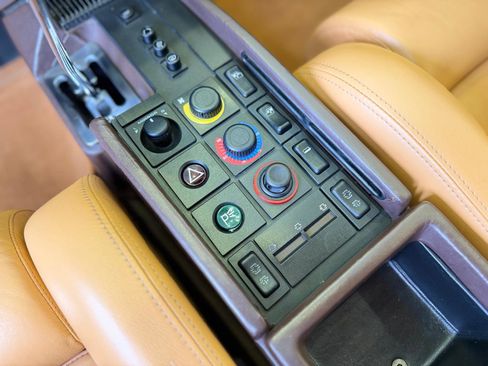 Used 1990 Ferrari Testarossa RWD image 86