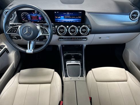 Certified 2025 Mercedes-Benz GLA 250 image 15