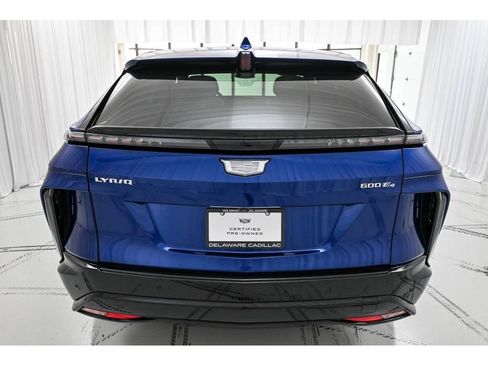 Certified 2024 Cadillac Lyriq Sport w/ LPO, Floor Liner Package AWD/4WD image 6