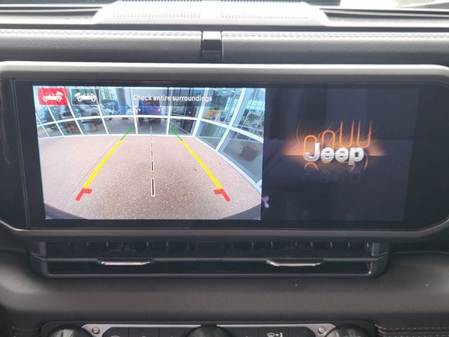 New 2026 Jeep Wrangler Unlimited Sahara AWD/4WD image 14