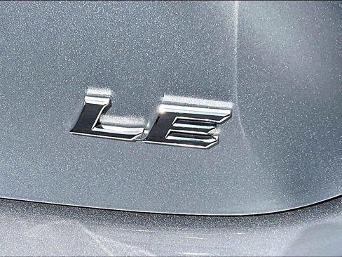Used 2025 Toyota Camry LE FWD image 8