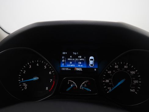 Used 2015 Ford Focus SE image 26