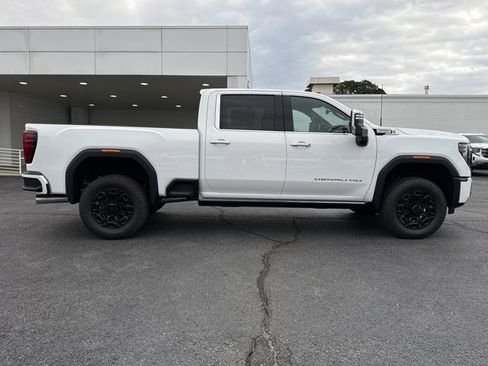 New 2026 GMC Sierra 3500 Denali w/ Denali Reserve Package image 2