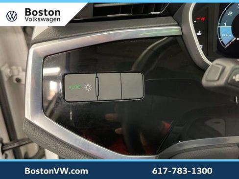 Used 2022 Audi Q3 2.0T Premium w/ Convenience Package image 21