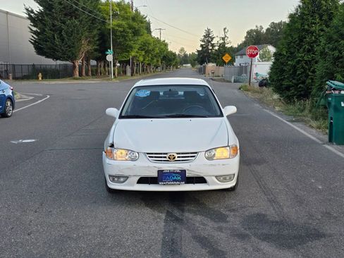 Used 2002 Toyota Corolla S image 2