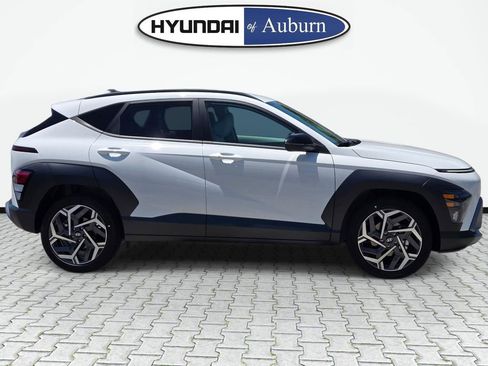 New 2026 Hyundai Kona SEL Premium FWD image 4