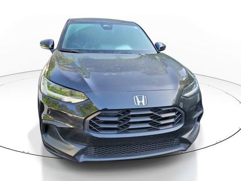 Used 2023 Honda HR-V Sport image 2