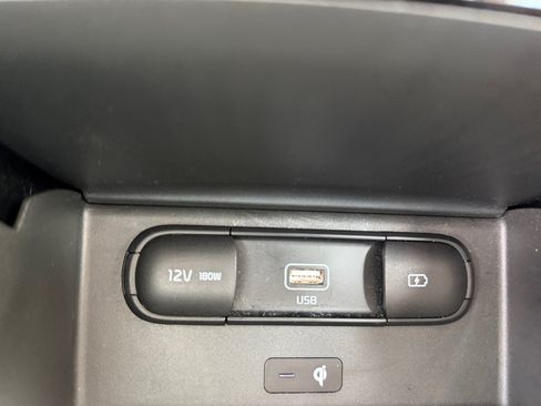 Used 2022 Kia Telluride SX w/ SX Prestige Package AWD/4WD image 31