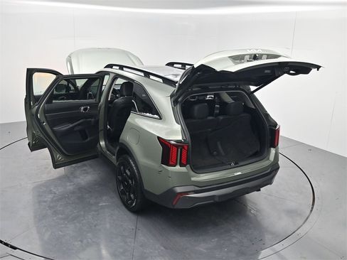 Certified 2024 Kia Sorento SX image 55