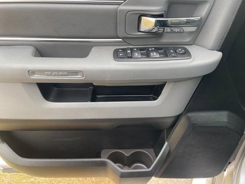 Used 2018 RAM 1500 Big Horn image 18