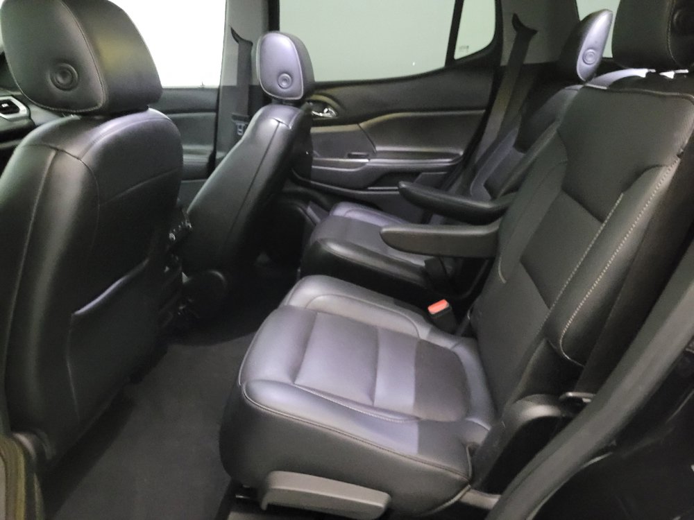 Used 2018 GMC Acadia SLT w/ LPO, Black Accent Package FWD image 18