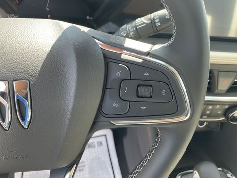 New 2026 Buick Encore GX Preferred image 17